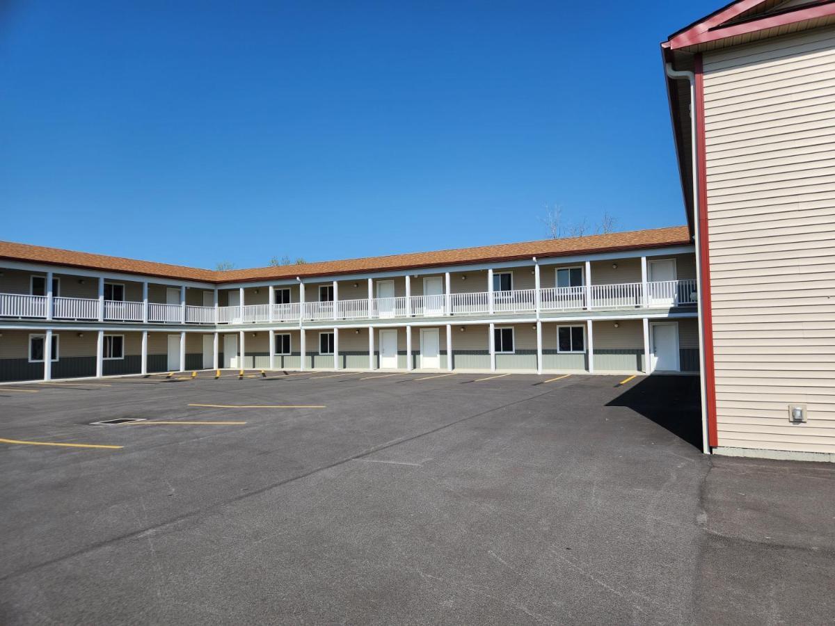 Stay Inn&Suites Niagarafälle Exterior foto